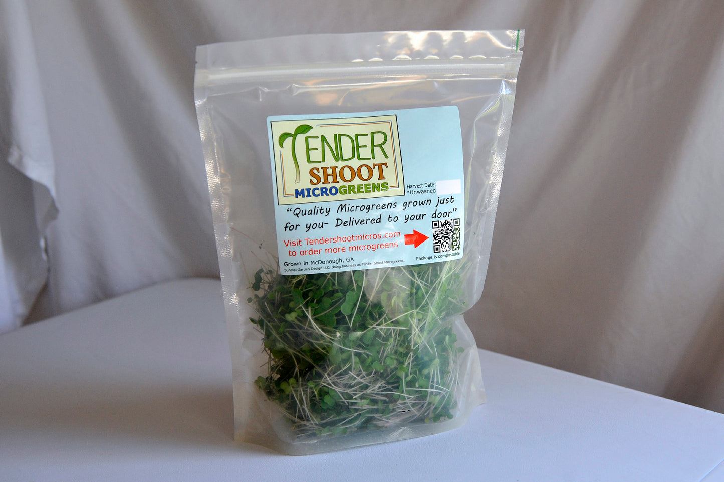 Kale/Purple Mustard Mix Microgreens 3 oz.